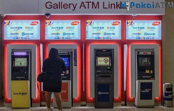 Kenaikan Biaya ATM Link Turunkan Citra Bank Himbara