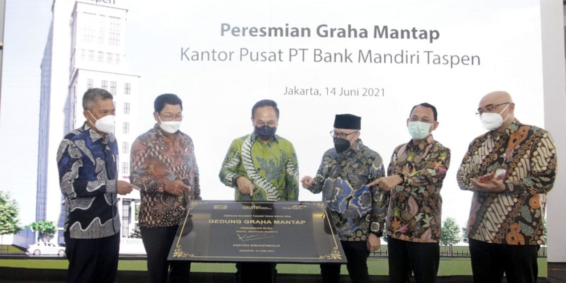 Kantor Pusat Bank Mantap