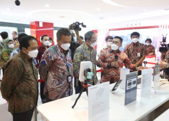 Kominfo-Smartfren Uji Coba 5G