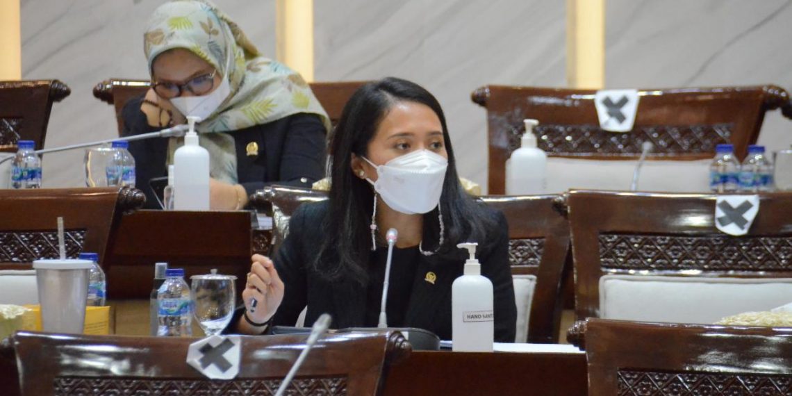 Puteri Komarudin Tegaskan Peran Penting Parlemen dalam Pengelolaan Utang Negara
