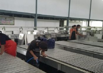 Pabrik Karet di Pancursari Malang Mampu Produksi 3.000 Kg RSS/Hari