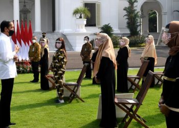 Presiden Jokowi Serahkan Banpres Produktif Usaha Mikro 2021 Rp15,3 Triliun