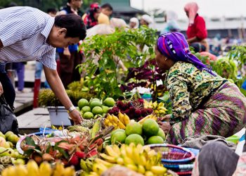 Dibanding Bulan Mei, Indeks Keyakinan Konsumen Juni Meningkat 107,4