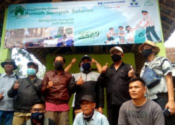 Momentum Dirgahayu RI, Jamkrindo Resmikan Operasional Rumah Sampah di Garut