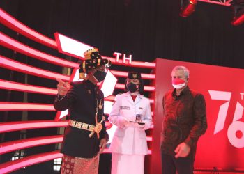 Sambut HUT RI ke-76, Mandiri Berikan Apresiasi Kepada Tim Paskibraka 2021 dan Hormati Jasa Veteran dengan Pemberian Bantuan Sembako