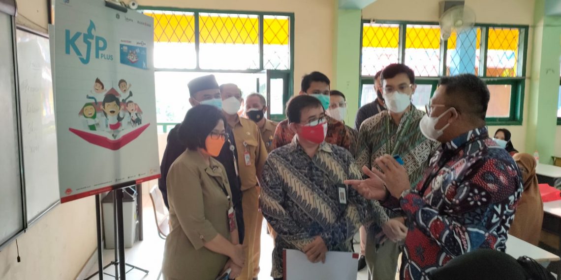 Pendistribusian Kartu Jakarta Pintar (KJP)