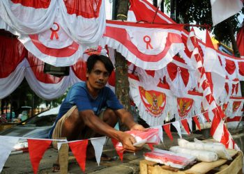 Penjualan Bendera Stabil