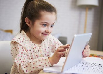 Atur Tontonan Anak di Internet