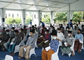 Menteri BUMN Apresiasi BRI Percepat Herd Immunity melalui Vaksinasi 3.000 Santri di Cirebon