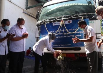 Mantap! PTPN XII Ekspor Perdana Kopi Arabika Senilai Rp1,5 Miliar