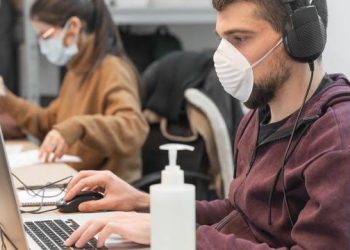 Tren Kunci Pintu Era Pandemi