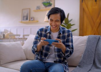 Yuk! Bikin Konten yang Bikin Ketawa ala Ardit Erwandha dengan Hape 3 Jutaan