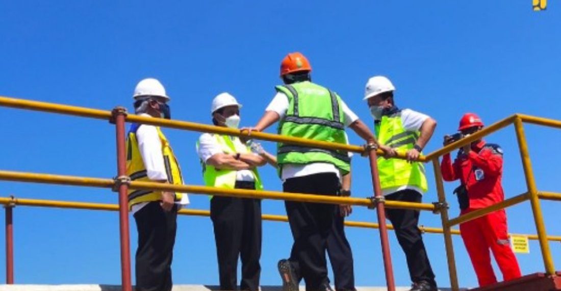 Antisipasi Dampak Perubahan Iklim, Program Pembangunan Tanggul Pantai Dilanjutkan