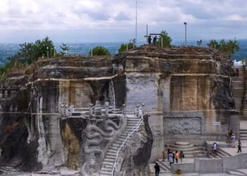 Menparekraf Ingin Tebing Breksi di Sleman Dikenal sebagai Warisan Bumi Dunia