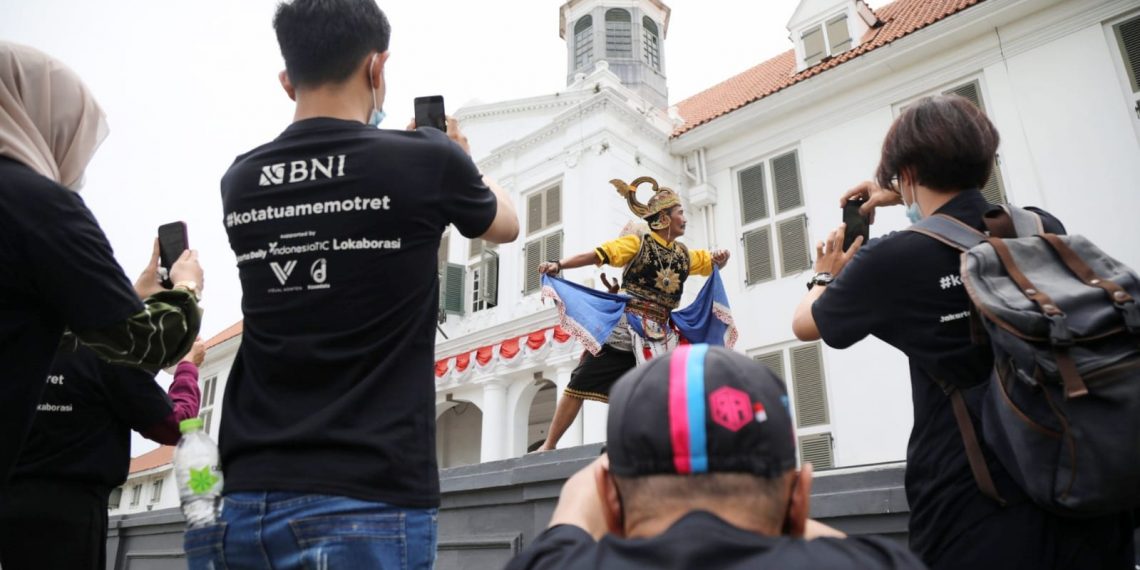 Peduli Pelaku Ekonomi Kreatif di Kota Tua Jakarta, BNI Berikan Pelatihan Fotografi
