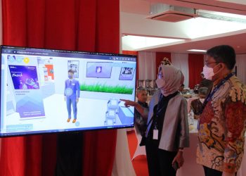 Tinjau UMKM di BLU Expo 2021