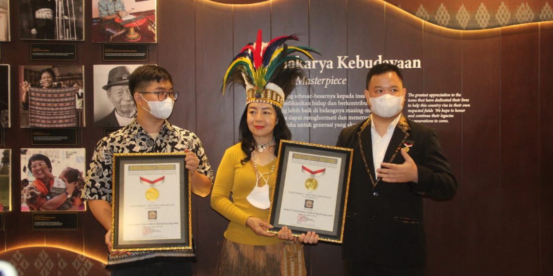 Terima Rekor Muri, Sagolicious Resmi Menjadi Raja Makanan Olahan Sagu