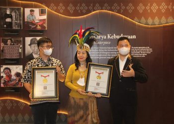 Terima Rekor Muri, Sagolicious Resmi Menjadi Raja Makanan Olahan Sagu