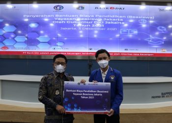 Bank DKI Berikan Beasiswa