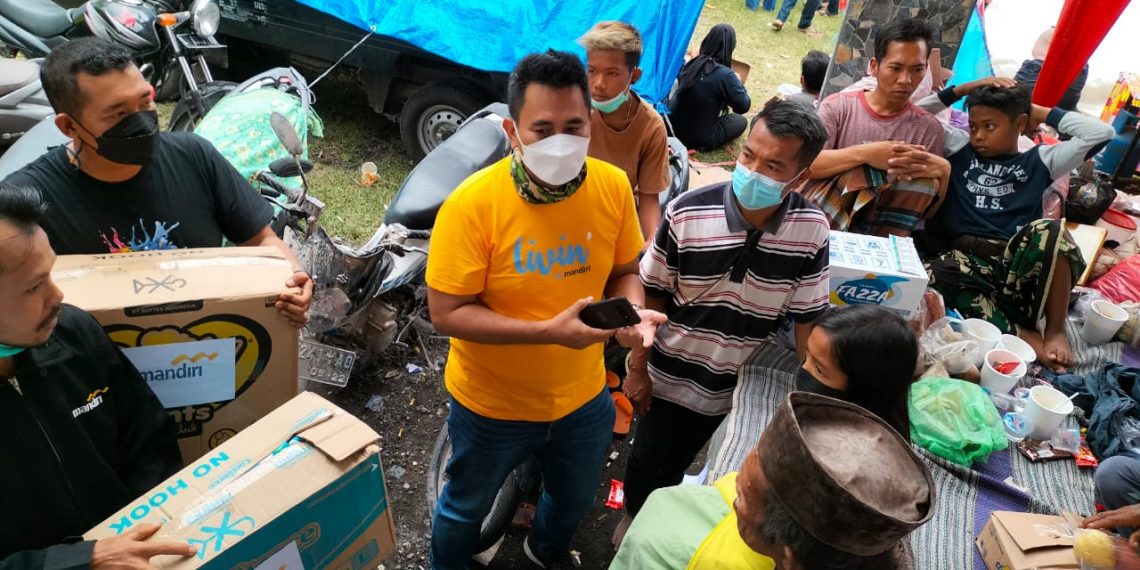 Bantuan Pengungsi Semeru