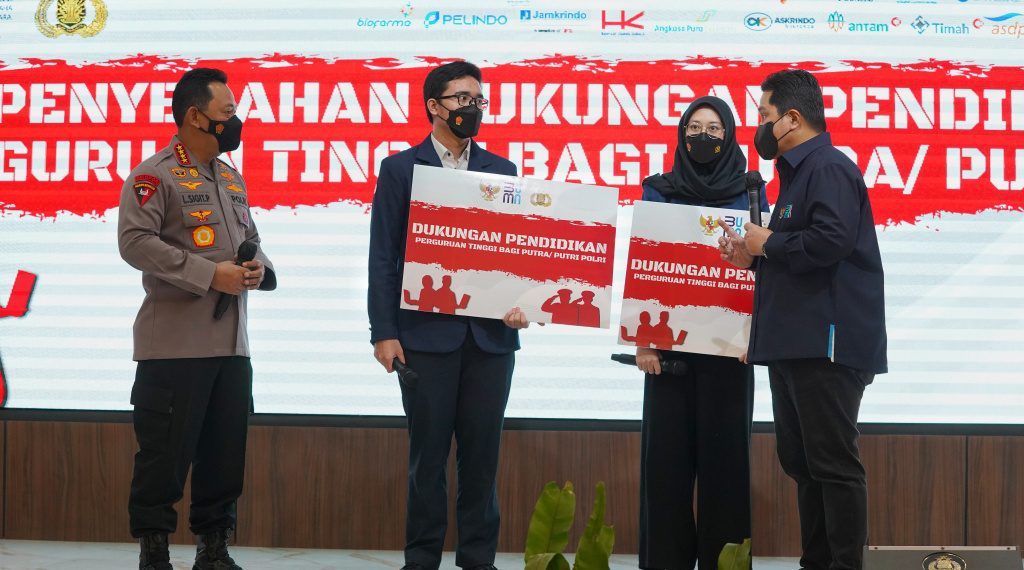 Bantuan Pendidikan dari 33 BUMN