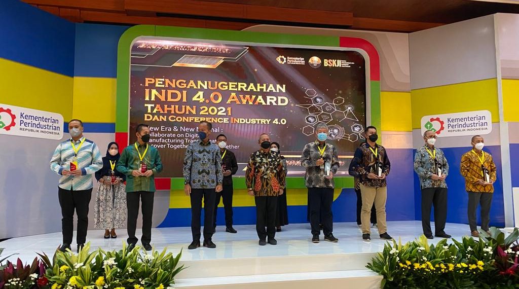 Suryacipta Raih Special INDI 4.0 Award dari Kemenperin