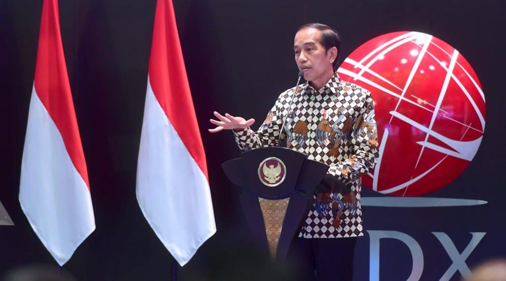 Buka Perdagangan BEI, Presiden Optimistis Berbagai Tantangan 2022 Bisa Dilalui