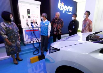 Pengoperasian SPKLU di Plaza Mandiri