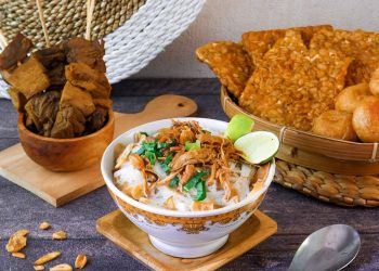 15 Tahun Beroperasi, Berikut Tips Sukses dari Soto Angkring Mas Boed