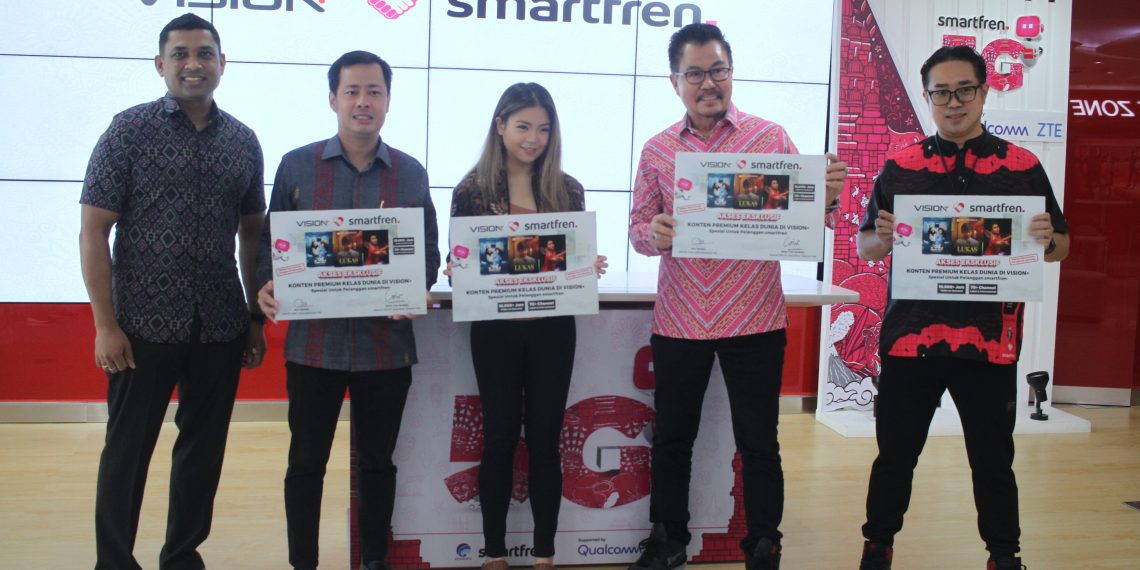 Kerjasama Eksklusif Smartfren-Vision+ Beri Pelanggan Akses Channel Premium Vision+