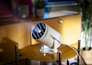 Samsung Luncurkan The Freestyle, Layar Portabel Untuk Hiburan Seru di Segala Tempat