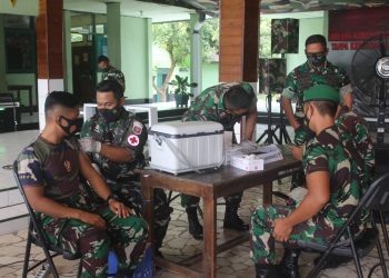 Sebanyak 311 Prajurit Yonif 721/Makkasau melaksanakan Vaksin Booster tahap III