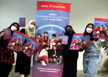 Smartfren Ajak UN1TY Sapa Pelanggan di 15 Kota