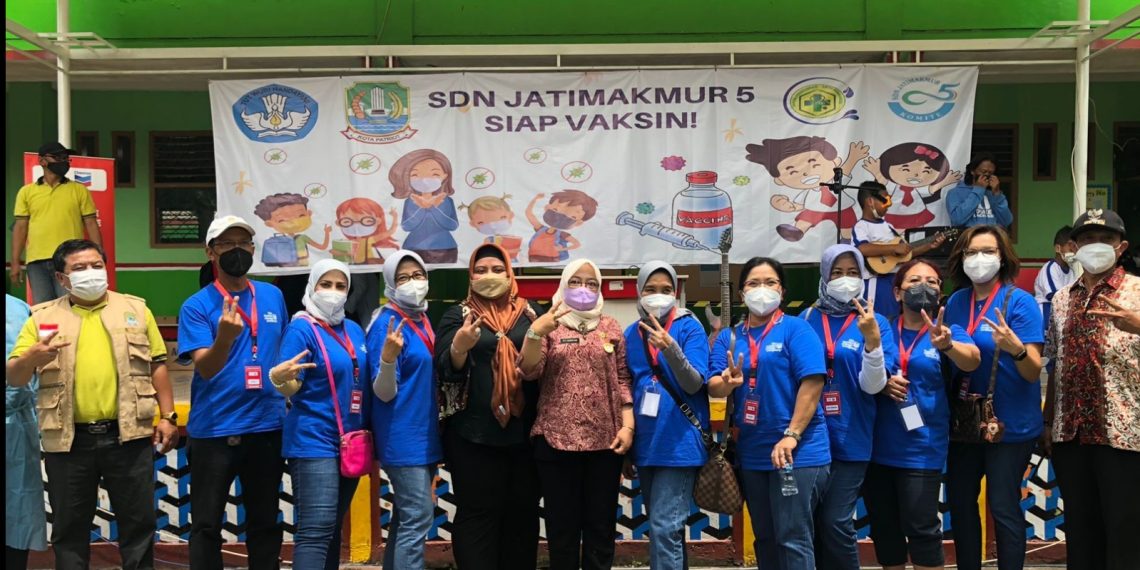 Karyawan PT. CPI Turun Tangan Jadi Relawan Vaksinasi Anak-anak