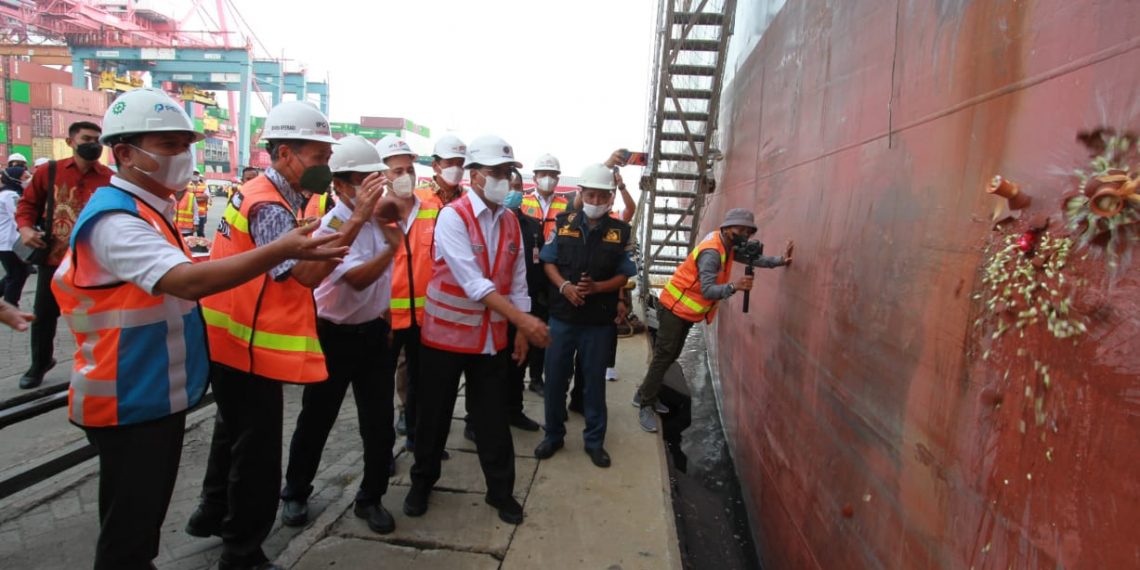 Meratus Buka Jalur Eksport Langsung ke China