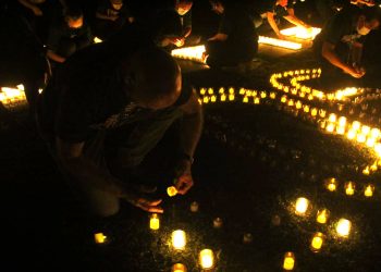 Hotel Borobudur Bersama AGP Gelar Earth Hour