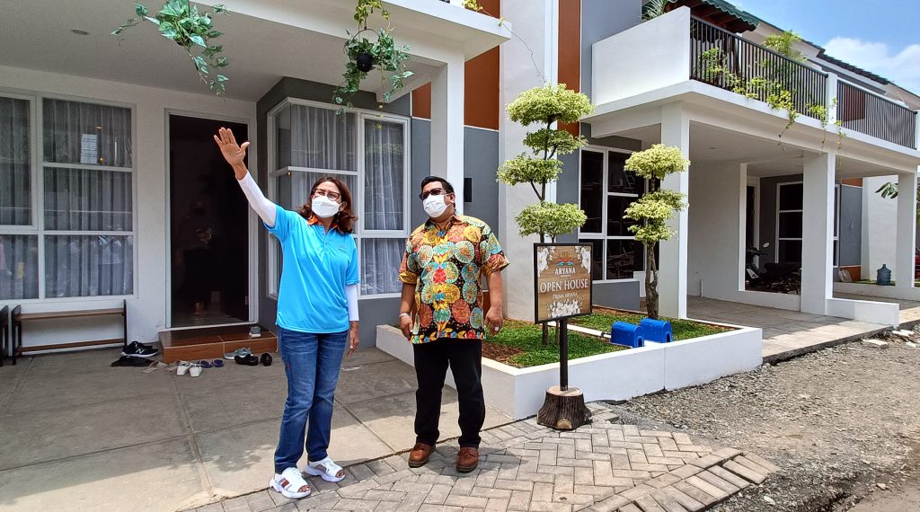 Cluster Prima Aryana Laris Manis