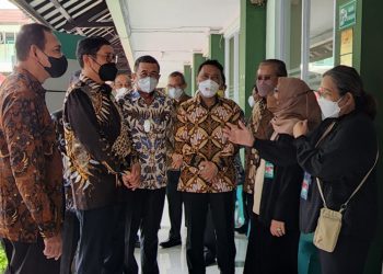 Pasar Modal Indonesia dan Ikatan Sarjana Ekonomi Indonesia  Mengadakan Sentra Vaksinasi di Lingkungan Kampus