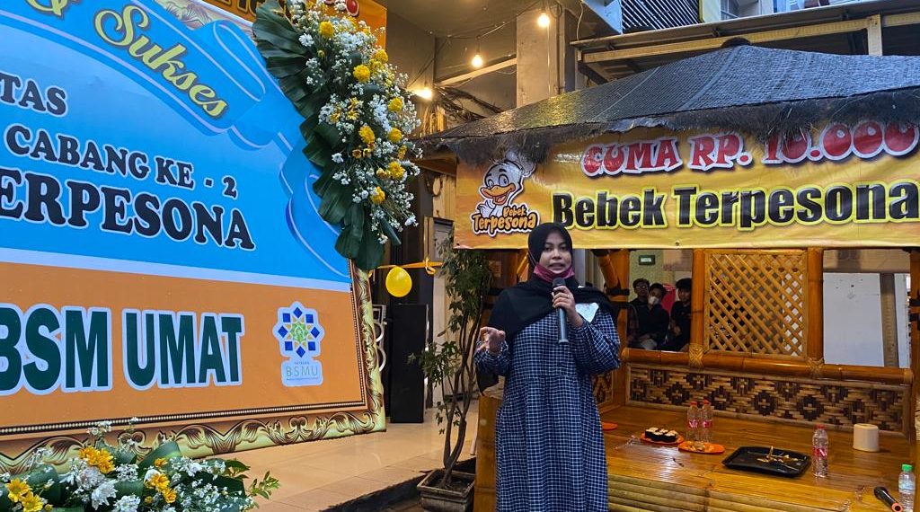 Bisnis Kuliner Bebek Afifatul Qurana Berkembang Lewat Beasiswa Bisnis Laznas BSMU dan BSI