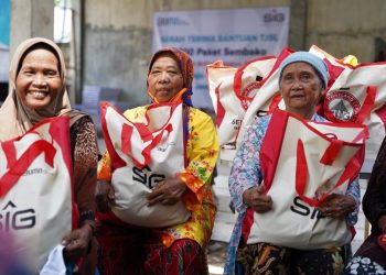 SIG Salurkan 33.000 Paket Sembako