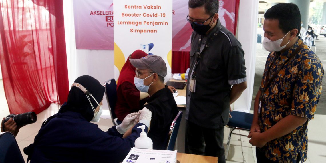 LPS Selenggarakan Vaksin Booster di Stasiun Gambir