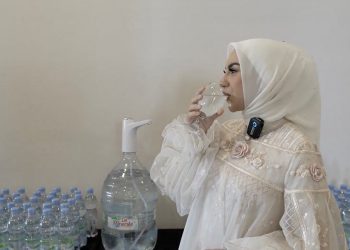 Jaga Kesehatan Di Pengajian 4 Bulanan, Irish Bella dan Ammar Zoni Terapkan Ini