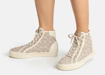 Coach Kenalkan Koleksi Alas Kaki Nyaman Untuk Bergaya Di Musim Panas