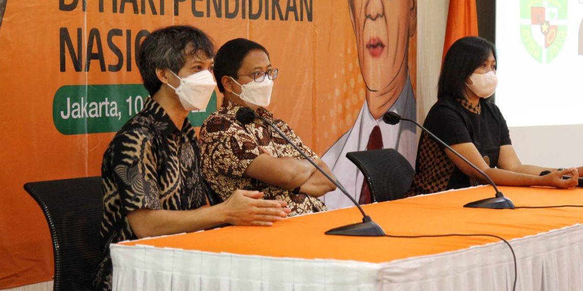 Unika ATMAJAYA Sumbang RP 30 MILIAR UNTUK Beasiswa Di Hari Pendidikan Nasional