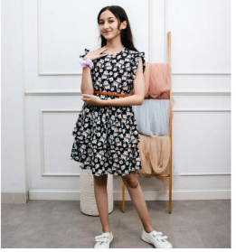 Hadijah Shahab Beri Inspirasi Pilihan Baju Lebaran Bersama Justice