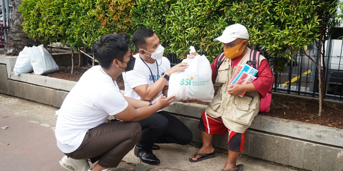 Milenial BSI Berbagi