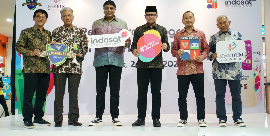 Ajak Masyarakat Lestarikan Lingkungan Secara Berkelanjutan, Indosat Ooredoo Hutchison Luncurkan Program Sampah Jadi Pulsa