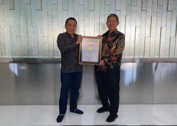 Gunakan Wadah Non Plastik Dalam Pembagian Hewan Kurban 2022, Kolaborasi KITA Raih Penghargaan MURI