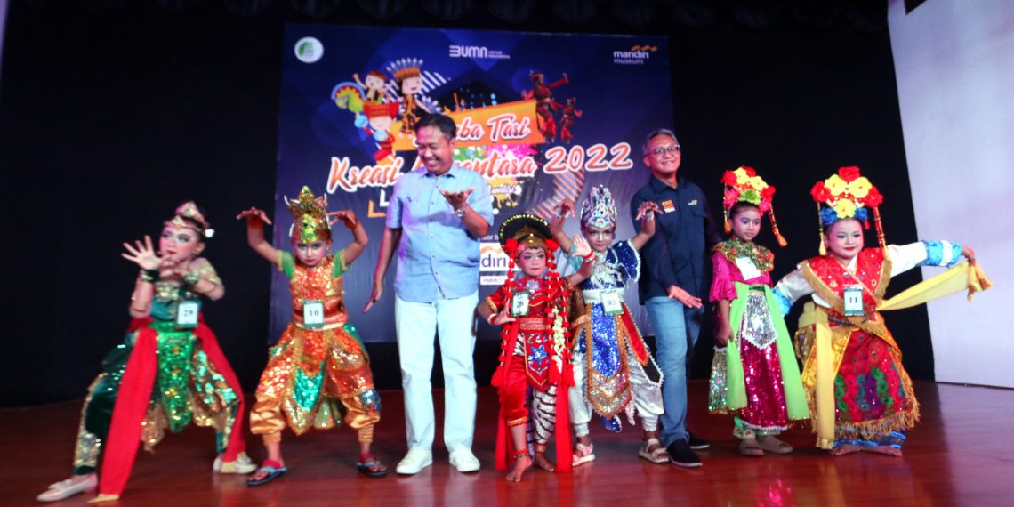 Lomba Tari Museum Mandiri