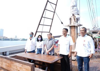 Pasar Modal Indonesia Beri Bantuan Peralatan Pendukung Ruang Operasi Untuk Rumah Sakit Apung